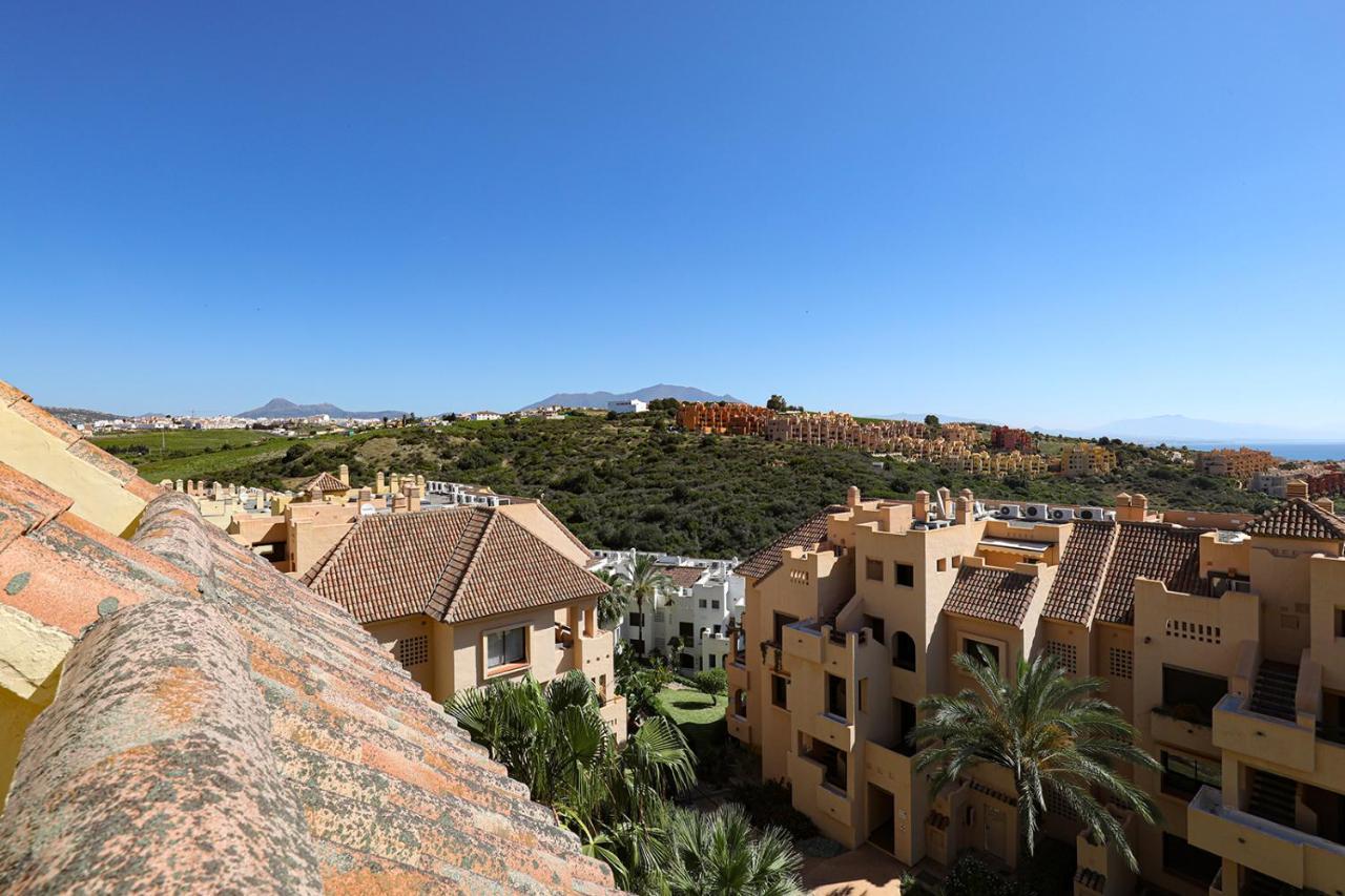 Duquesa Village Apartment - 2 Bed/2 Bath Apartment With Panoramic Sea Views Manilva Esterno foto