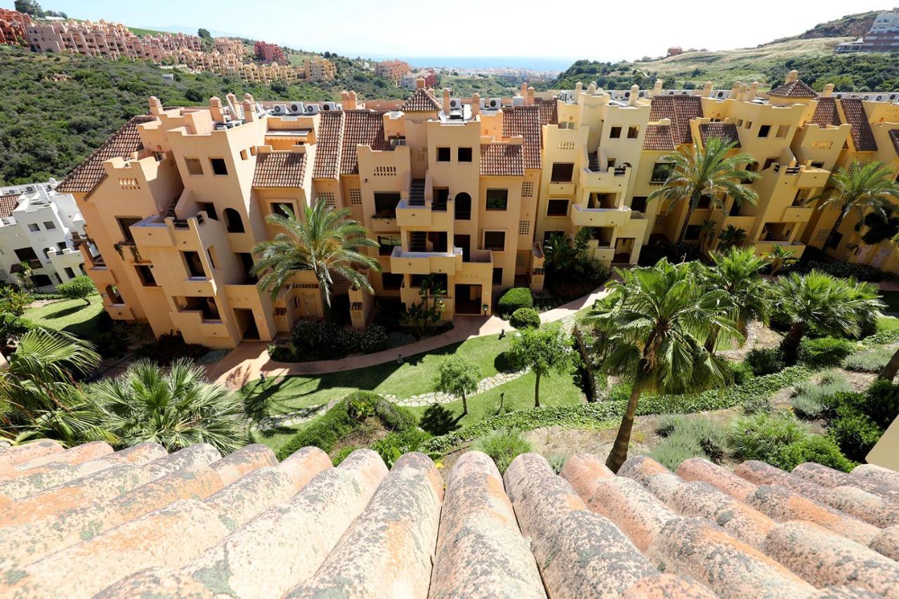 Duquesa Village Apartment - 2 Bed/2 Bath Apartment With Panoramic Sea Views Manilva Esterno foto