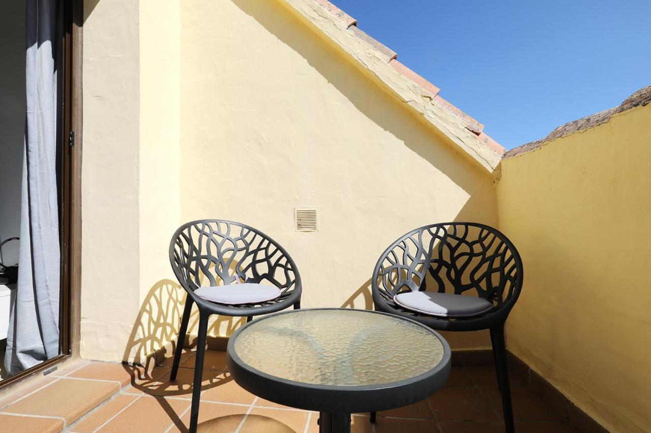 Duquesa Village Apartment - 2 Bed/2 Bath Apartment With Panoramic Sea Views Manilva Esterno foto