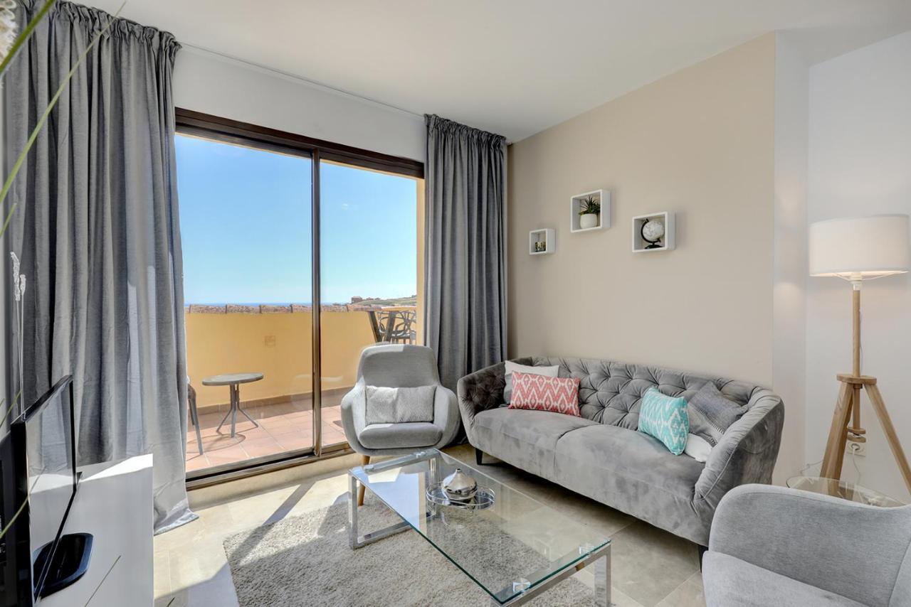 Duquesa Village Apartment - 2 Bed/2 Bath Apartment With Panoramic Sea Views Manilva Esterno foto