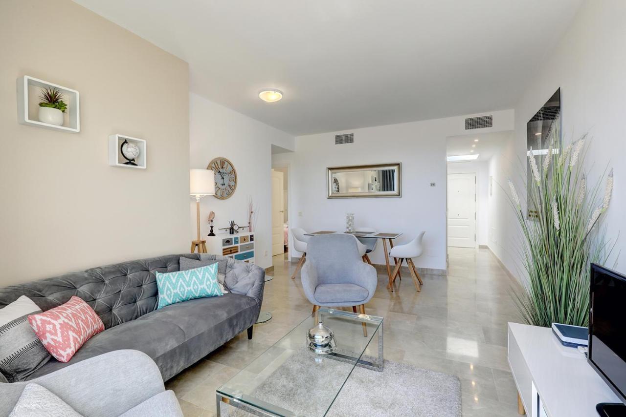 Duquesa Village Apartment - 2 Bed/2 Bath Apartment With Panoramic Sea Views Manilva Esterno foto